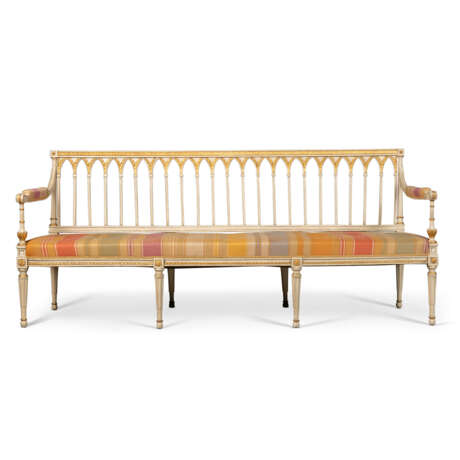 A NORTH-EUROPEAN NEO-CLASSICAL WHITE-PAINTED AND PARCEL-GILT SOFA - photo 1