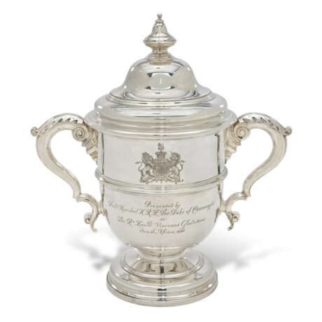 A MASSIVE EDWARD VIII SILVER CUP AND COVER - photo 6