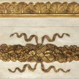 A PAIR OF VERY LARGE GILT AND PAINTED WOOD FRAMES INSET WITH PAINTED PANELS - photo 3