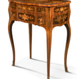 A LOUIS XV TULIPWOOD, AMARANTH, SYCAMORE AND FRUITWOOD MARQUETRY AND JAPANNED TABLE D'ACCOUCHER - photo 6