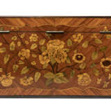 A LOUIS XV BRASS-MOUNTED KINGWOOD, TULIPWOOD, ROSEWOOD AND MARQUETRY STRONGBOX - фото 4