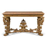 A SOUTH ITALIAN GILTWOOD CONSOLE TABLE - Foto 2