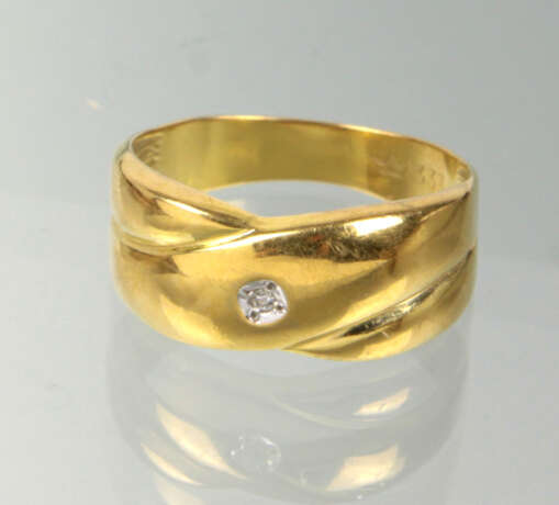 Brillant Ring - Gelbgold 333 - Foto 1