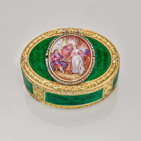 A GERMAN JEWELLED AND ENAMELLED GOLD SNUFF-BOX - фото 1
