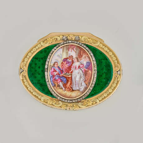 A GERMAN JEWELLED AND ENAMELLED GOLD SNUFF-BOX - фото 3