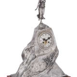 A LARGE SILVER MANTLE CLOCK - photo 3