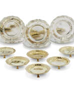 Crichton Brothers. SIX EDWARD VII SILVER-GILT DESSERT STANDS AND SIX GEORGE VI SILVER PLATES