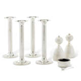 A SET OF FOUR ELIZABETH II SILVER CANDLESTICKS AND A CONDIMENT SET - photo 4