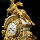 A FINE FRENCH ORMOLU AND WHITE MARBLE THREE-PIECE CLOCK GARNITURE - photo 2