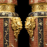 A PAIR OF FRENCH 'JAPONISME' ORMOLU-MOUNTED RED CHAMPLEVE ENAMEL VASES - фото 2