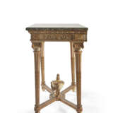 A LOUIS XVI PARCEL-GILT AND WHITE-PAINTED CONSOLE TABLE - Foto 5