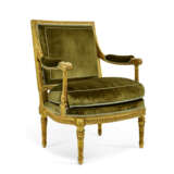 A PAIR OF ROYAL LOUIS XVI GILTWOOD FAUTEUILS - Foto 4