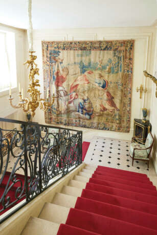 A BRUSSELS MYTHOLOGICAL TAPESTRY - фото 5