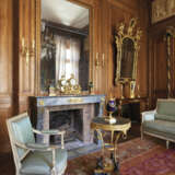 A SUITE OF ROYAL LOUIS XVI WHITE-PAINTED SEAT FURNITURE - photo 18