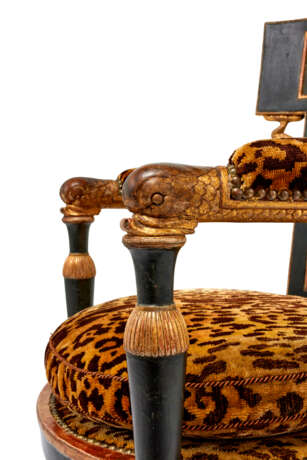 A LATE LOUIS XVI PARCEL-GILT, EBONISED AND POLYCHROME-PAINTED FAUTEUIL - photo 8