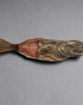 A LACQUER SCULPTURE (NETSUKE) OF A DESSICATED FISH