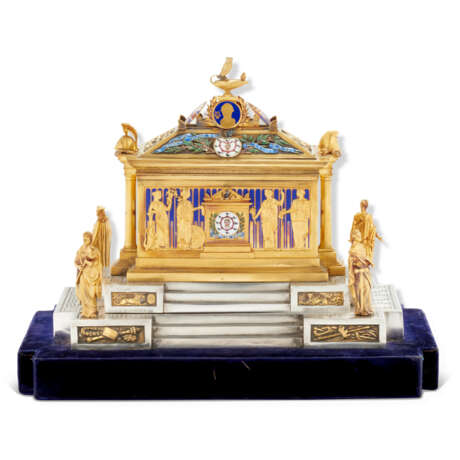 A VICTORIAN GOLD, SILVER AND ENAMEL FREEDOM CASKET - фото 2