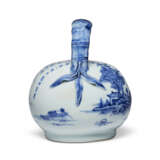 A BLUE AND WHITE LIME POT AND A BLUE AND WHITE `LOTUS’ DISH - Foto 4