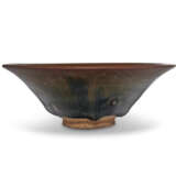 A JIAN 'HARE'S FUR' TEA BOWL - photo 2