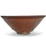 A JIAN RUSSET-GLAZED TEA BOWL - photo 3