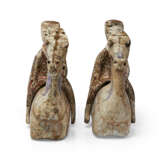 A PAIR OF PAINTED POTTERY FIGURES OF EQUESTRIANS - photo 5