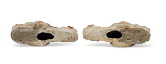 TWO PAINTED POTTERY HORSE HEADS - Foto 4