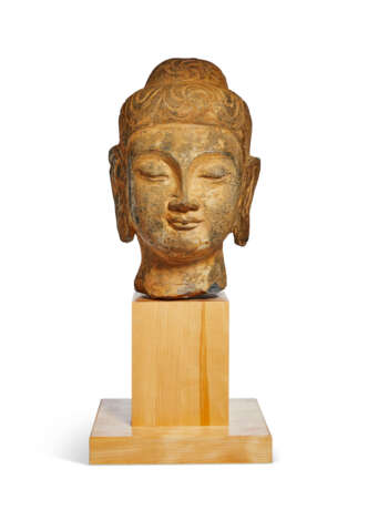 A NORTHERN QI-STYLE STONE HEAD OF BUDDHA - photo 1