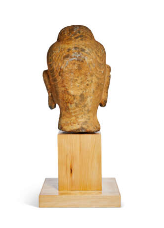 A NORTHERN QI-STYLE STONE HEAD OF BUDDHA - Foto 2
