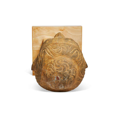 A NORTHERN QI-STYLE STONE HEAD OF BUDDHA - Foto 5