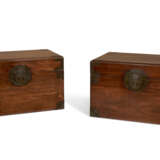 A PAIR OF HARDWOOD BOXES - фото 1