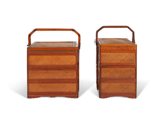 TWO BAMBOO THREE-TIERED PICNIC BOXES - photo 4