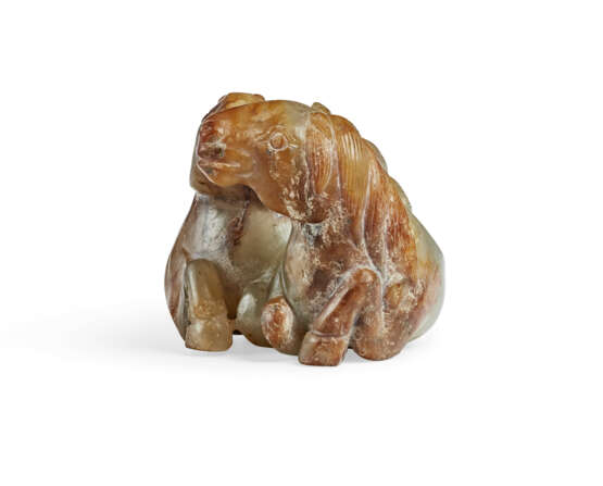 A GREY AND RUSSET JADE CARVING OF TWO HORSES - photo 4