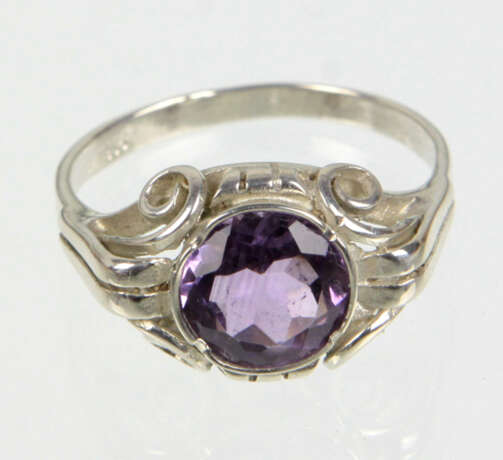 Art Deco Ring mit Amethyst 1,80 ct. - Foto 1