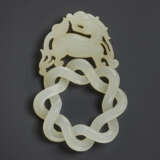 A WHITE JADE ENDLESS KNOT PENDANT - photo 2