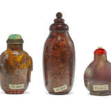 TWO AGATE SNUFF BOTTLES - photo 2