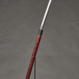 A NAGAMAKI AND A RED LACQUER SCABBARD - фото 3