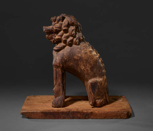 A WOOD SCULPTURE OF KOMAINU (LION-DOG) - фото 3