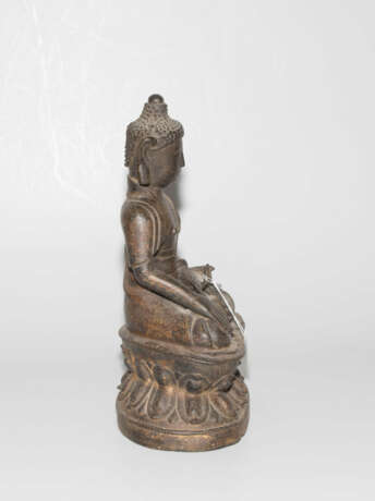 Sitzender Buddha - photo 5