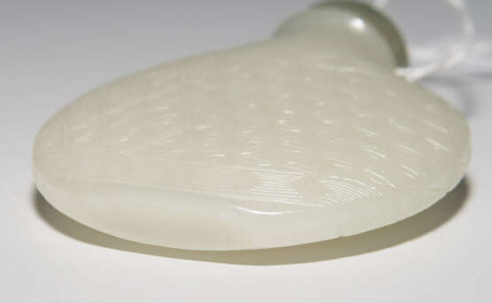 Jade-Snuff Bottle - photo 6