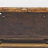 A lidded chest - photo 2