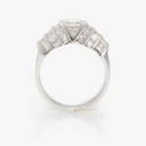 A diamond ring - фото 3