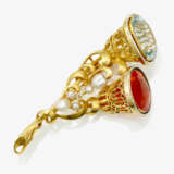 A brooch / hatpin with a topaz, probably fire opal and cultured pearls - photo 1