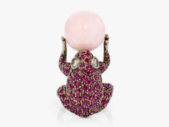 A frog ring with brilliant cut diamonds, rubies and a pink opal - фото 3