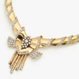 A 40s cocktail necklace decorated with diamonds - photo 1