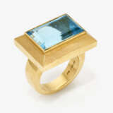 An aquamarine ring - Foto 1