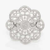 A historicising cocktail ring decorated with brilliant cut diamonds - photo 1