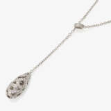 A pendant necklace decorated with brilliant cut diamonds - фото 1