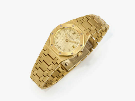 A ladies wristwatch - photo 1