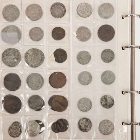 Interessantes Münzalbum mit einer Vielzahl an historischen Kleinmünzen - - Foto 3