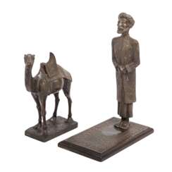 2 feine Bronzen: Orientale und Kamel: